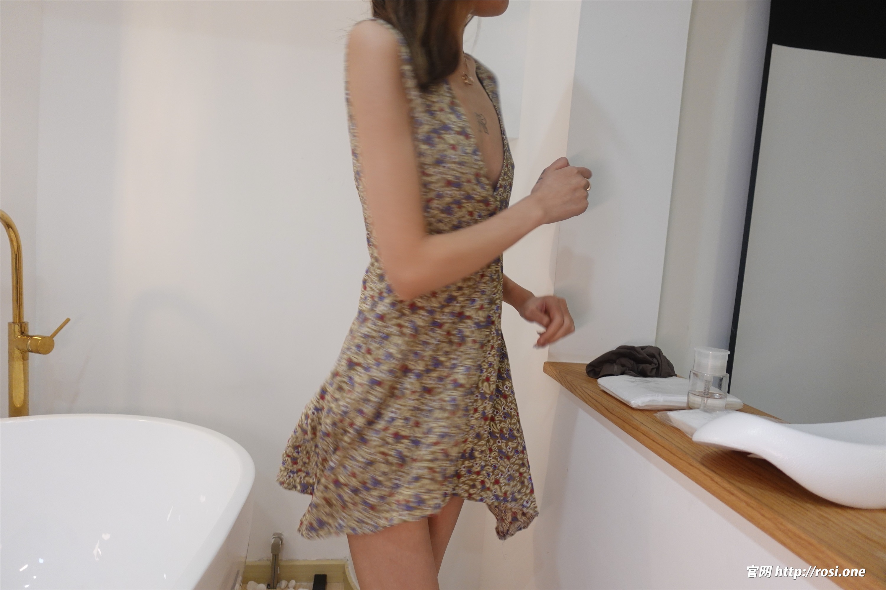 ROSI写真 2022.02.26 NO.3736